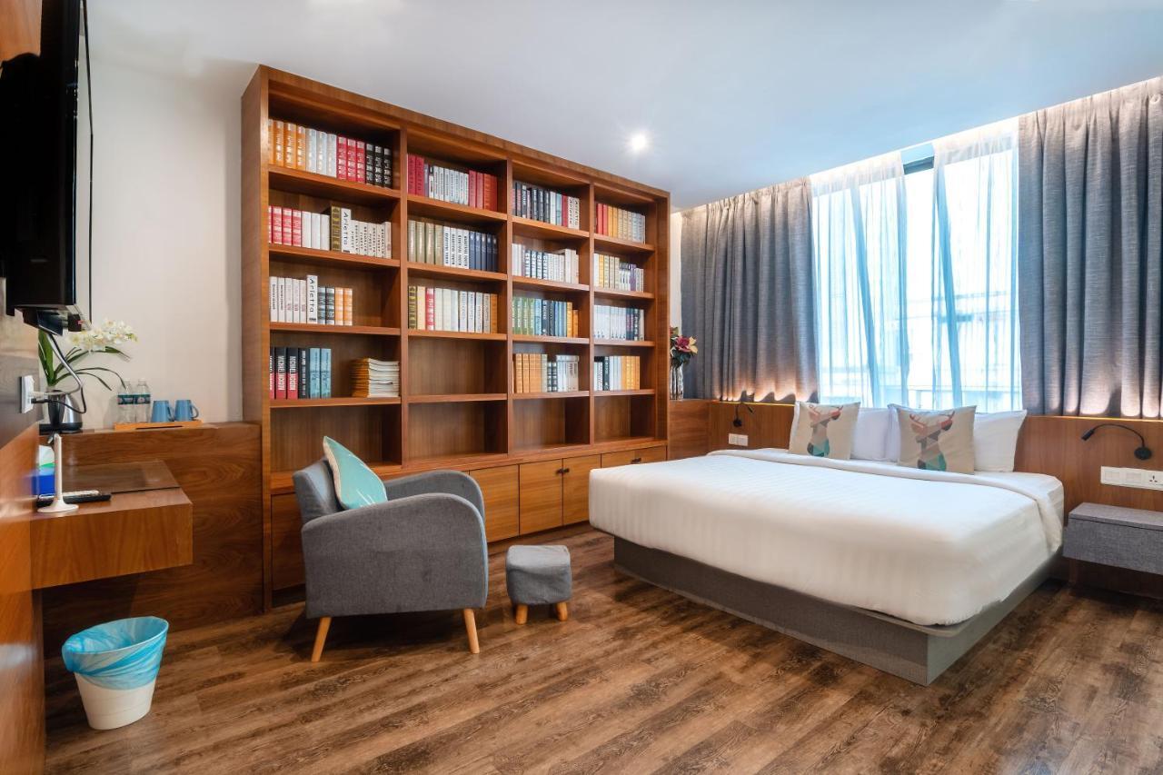 Apple Hotel Times Square George Town Bagian luar foto