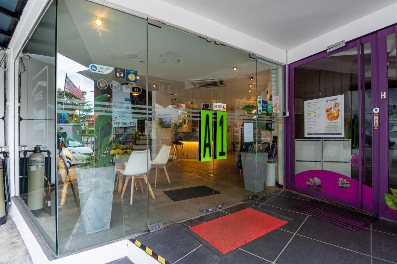 Apple Hotel Times Square George Town Bagian luar foto