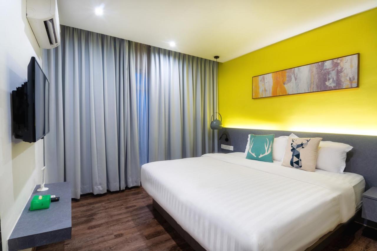 Apple Hotel Times Square George Town Bagian luar foto