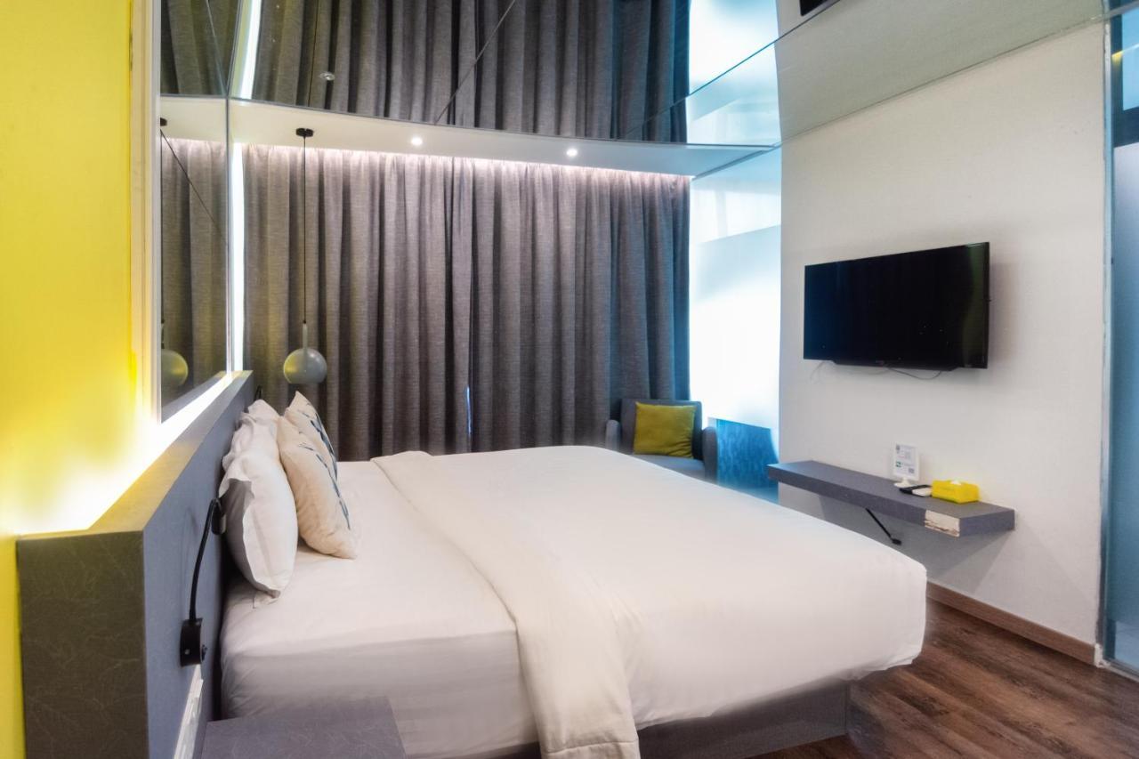Apple Hotel Times Square George Town Bagian luar foto