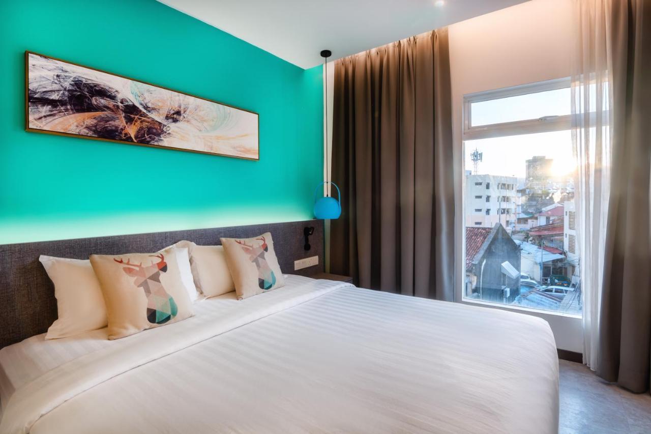 Apple Hotel Times Square George Town Bagian luar foto
