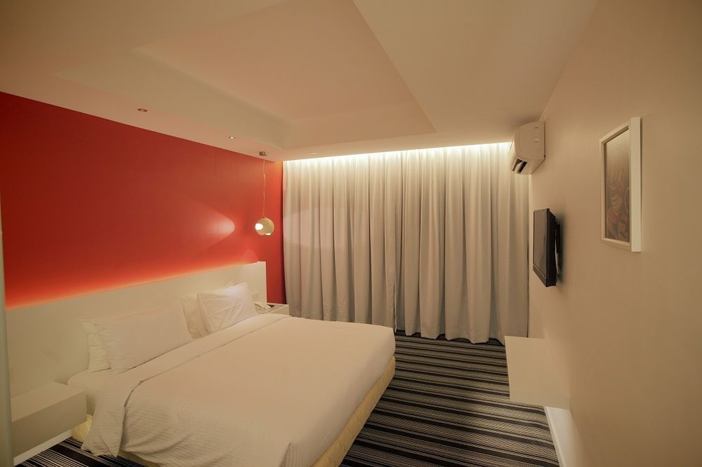Apple Hotel Times Square George Town Bagian luar foto