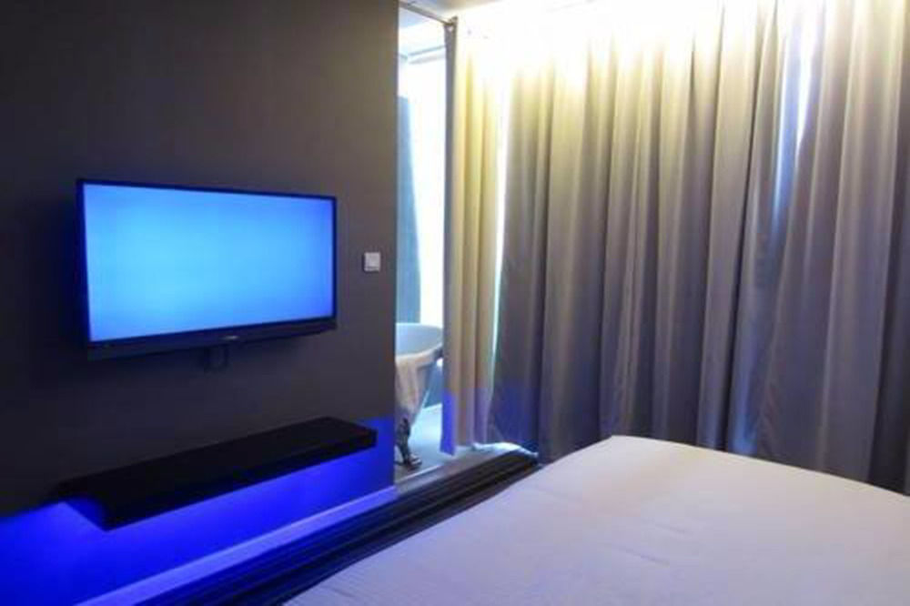 Apple Hotel Times Square George Town Bagian luar foto